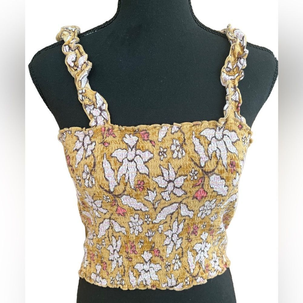 Aerie Jungle Thrills Smocked Ruffle Crop Top size M